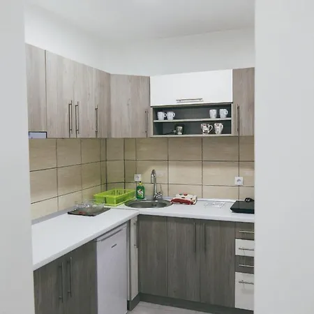 Appartamento Cozy Corner - Free Parking & Wi-fi *