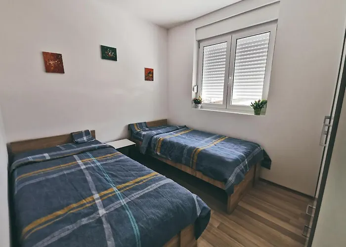 Cozy Corner - Free Parking & Wi-fi شقة *