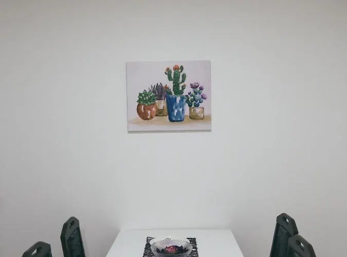 Cozy Corner - Free Parking & Wi-fi شقة *