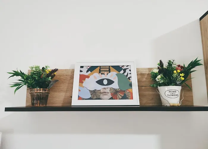 Cozy Corner - Free Parking & Wi-fi